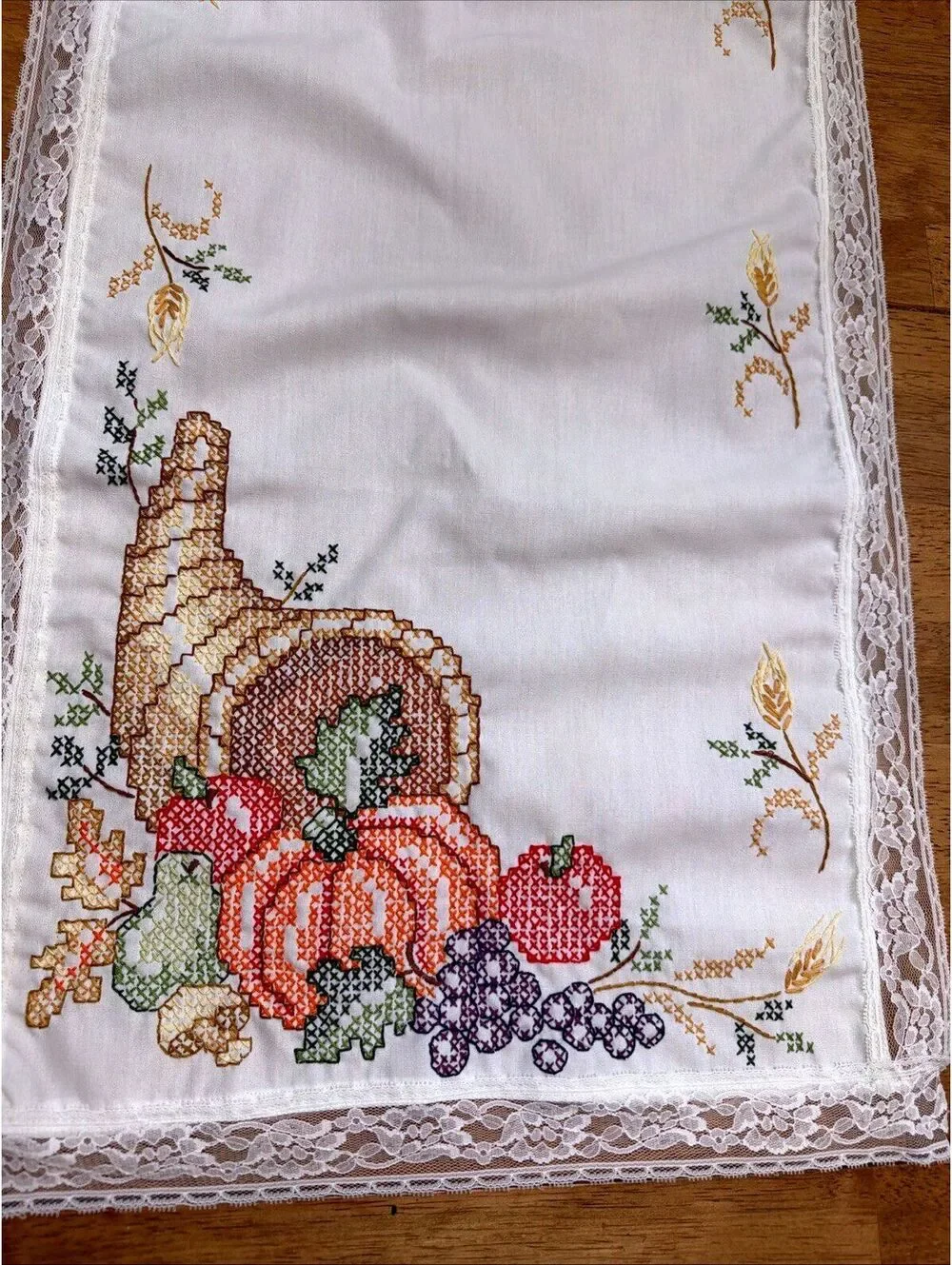 VTG Thanksgiving Table Runner Needlepoint Cornucopia Harvest Fall Decor 16x44”
